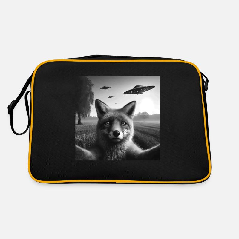 Fox Reynar Funny Graphic Selfie with UFOs Weird Al Retro Bag