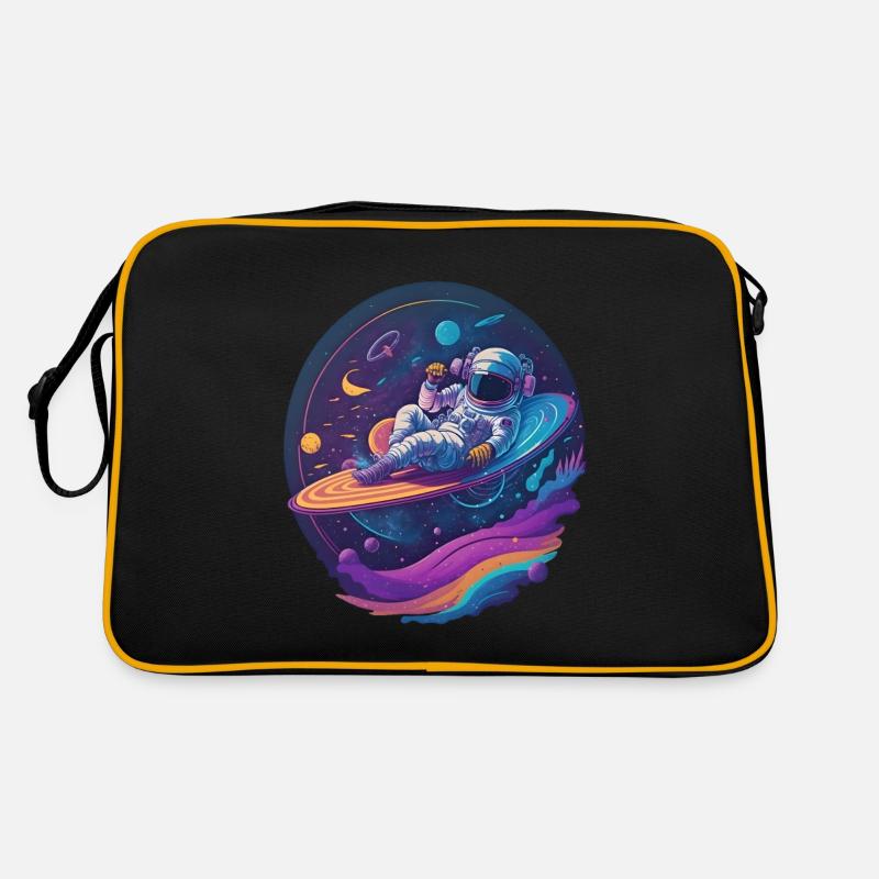Astronaut Chilling on a Vinyl Record in Space - Retro Bag - black/gold