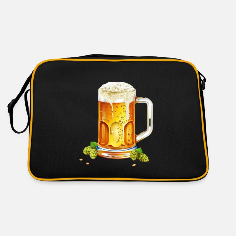 Bière glacée dans un pichet avec du houblon et de l’orge Sac Retro