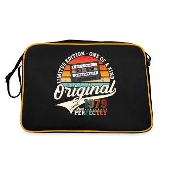 44th Birthday Man August Vintage 1979 Cassette - Retro Bag - black/gold - Back