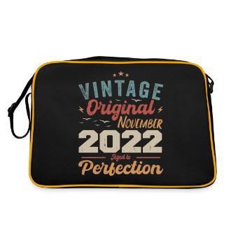 Légendaire depuis novembre 2022 - 2022 - Sac Retro - noir/or - Dos