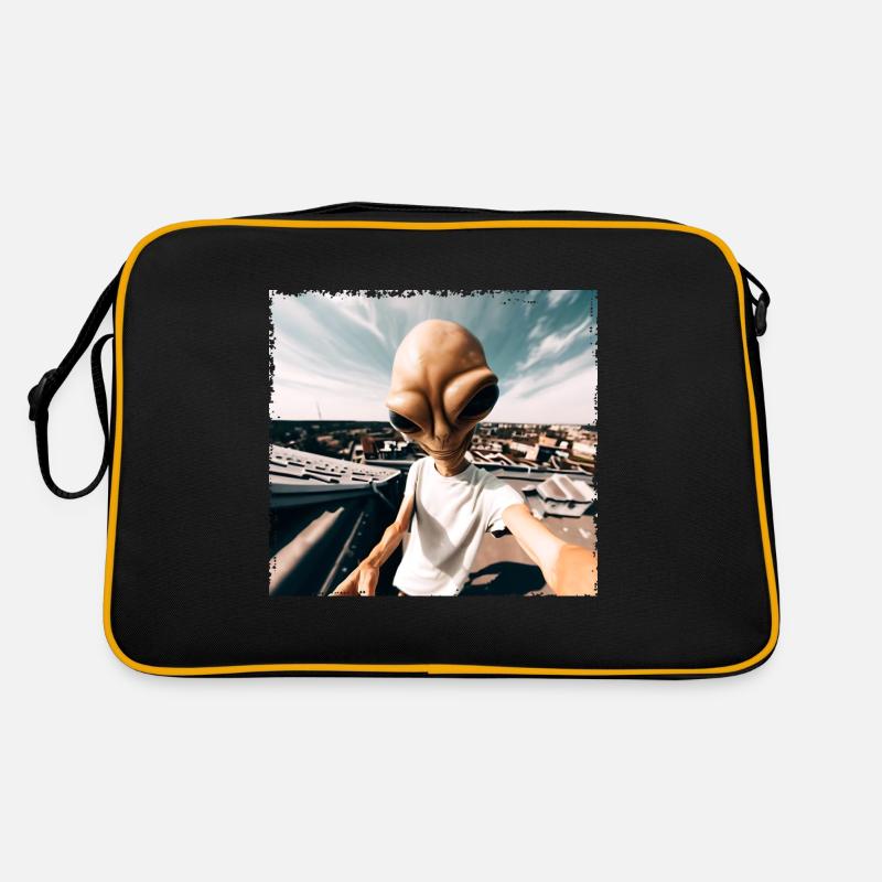 Alien Rooftop Selfie Retro Bag