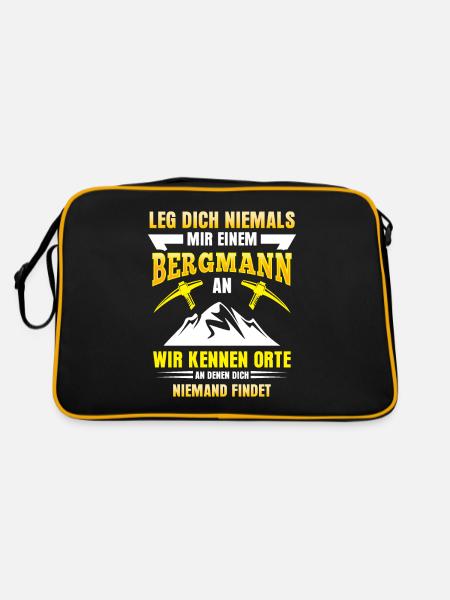 Bergmann T-Shirt Leg dich niemals mit einem an - Retro Tasche - Schwarz/Gold - Hinten