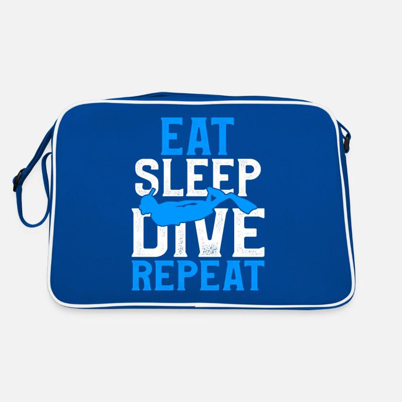 Diving Scuba Diving Vintage divers snorkeling Retro Bag