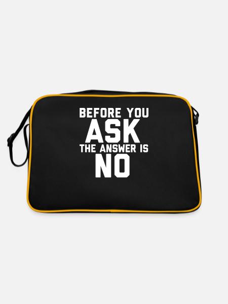 Before you ask the answer is no - Retro Bag - black/gold - Back