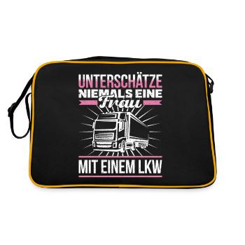 Never underestimate a woman being stalked in a truck - Retro Bag - black/gold - Back