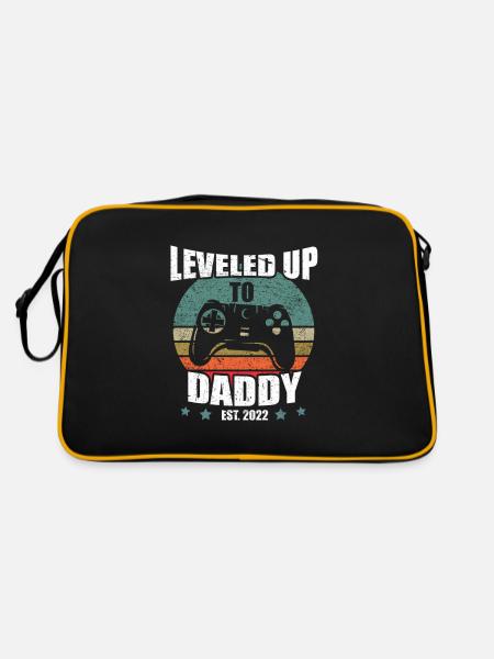 Lustiges Ich Werde Papa Leveled Up To Daddy 2022 - Retro Tasche - Schwarz/Gold - Hinten