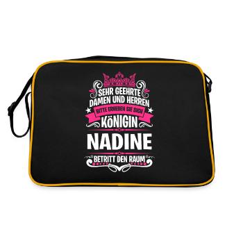 Nadine Namensshirt mit lustigem Königin Spruch - Retro Tasche - Schwarz/Gold - Hinten