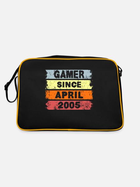 Gamer since April 2005 - Birthday - Retro Bag - black/gold - Back