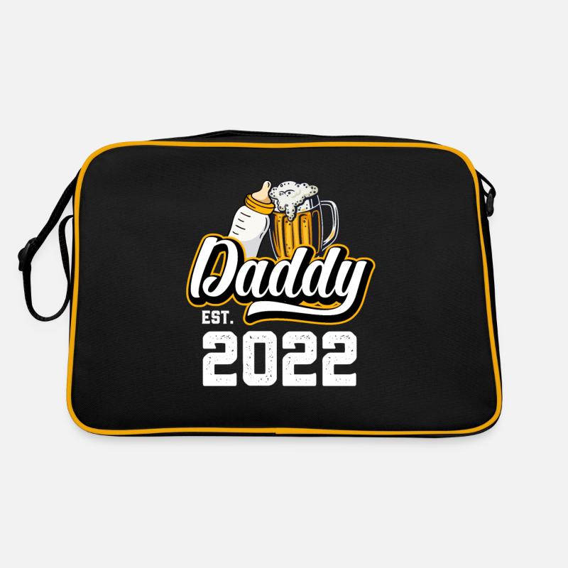 Daddy est 2022 Expectant Dad Retro Bag