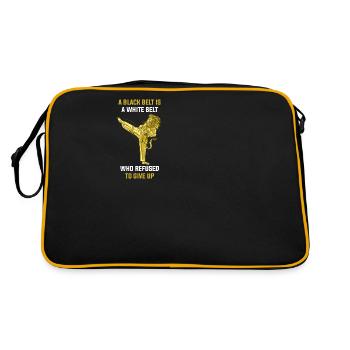 Une ceinture noire est un cadeau de karaté à ceinture blanche - Sac Retro - noir/or - Dos