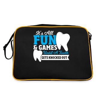 It’s All Fun & Games Until a Tooth Gets Knocked - Retro Tasche - Schwarz/Gold - Hinten