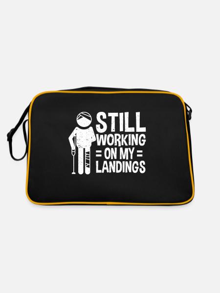 Still Working On My Landings Get Well Broken Leg - Retro Bag - black/gold - Back