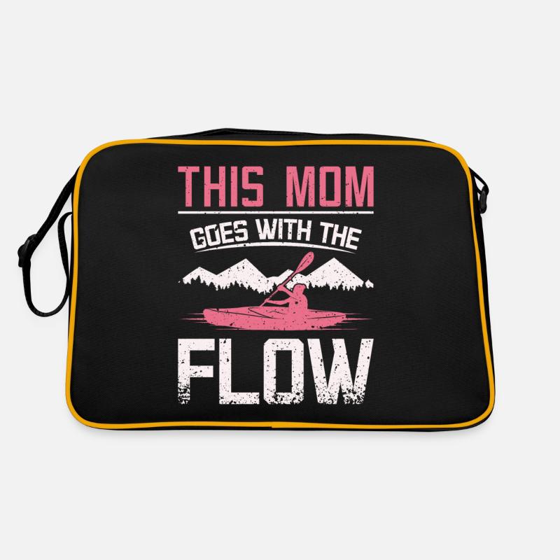 This mom mother goes with the flow Kayaking Retro Tasche