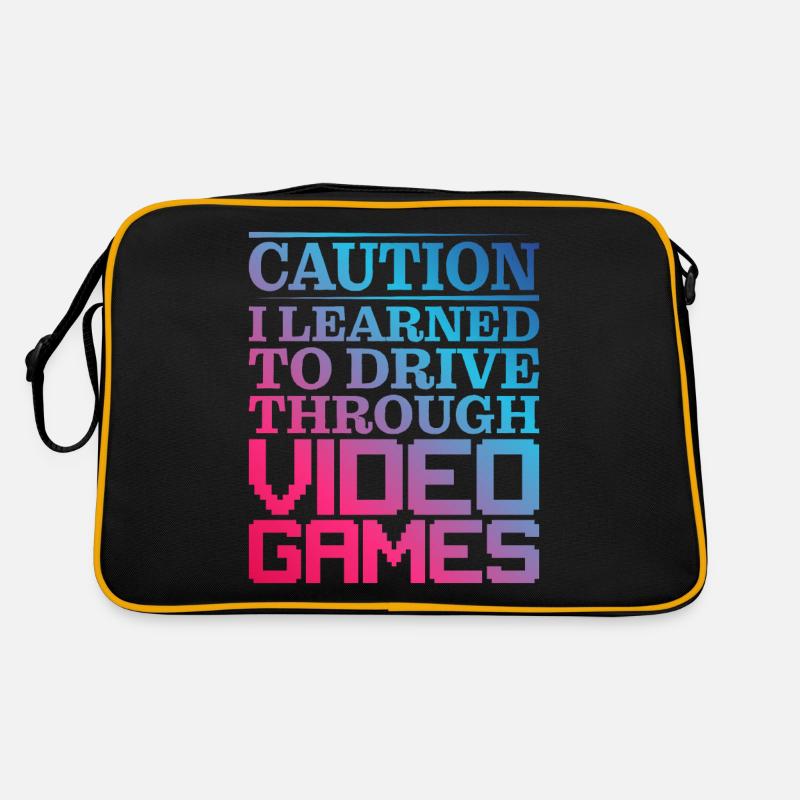 Caution I Learned To Drive Through Video Games - Retro Tasche - Schwarz/Gold