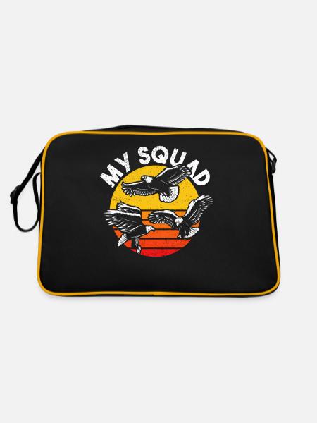 Bird of Prey funny falconer saying hunting design - Retro Bag - black/gold - Back
