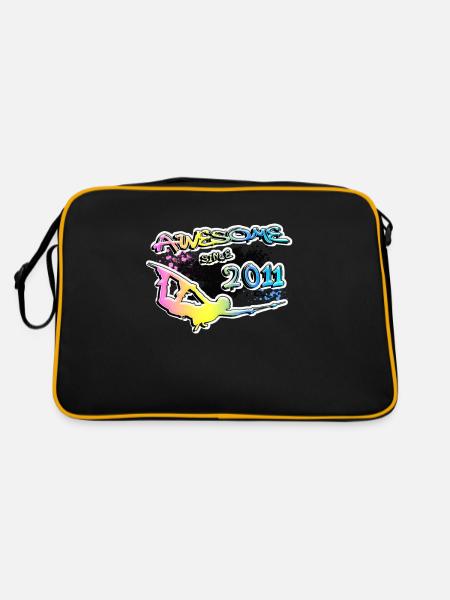 Génial depuis 2011. Style de vie Wakeboard - Sac Retro - noir/or - Dos