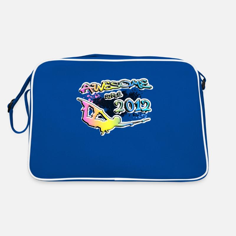Awesome since 2012. Wakeboard Lifestyle Retro Tasche