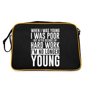 Après des décennies de travail acharné, je ne suis plus jeune 4 - Sac Retro - noir/or - Dos
