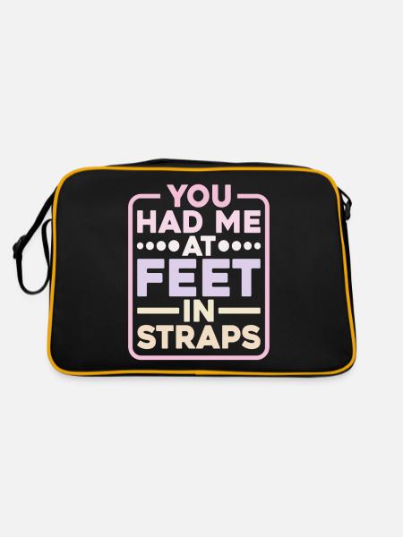 Tu m’avais aux pieds dans les sangles 9 - Sac Retro - noir/or - Dos