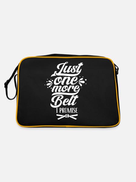 Only one more belt promised gur black belt - Retro Bag - black/gold - Back