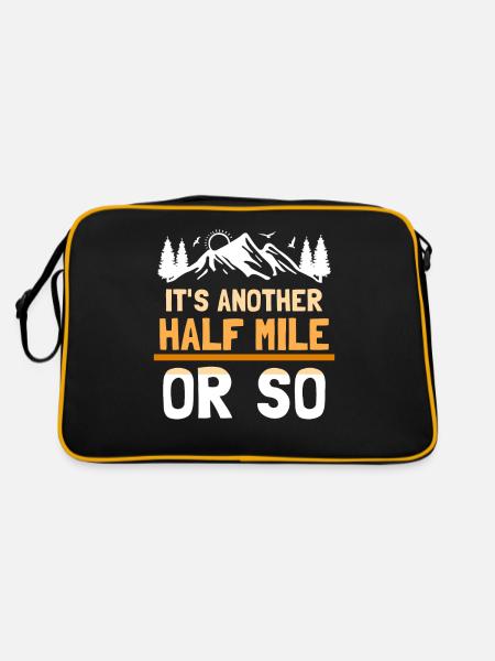 Es Ist Noch Eine Halbe Meile Oder So Wanderung - Retro Tasche - Schwarz/Gold - Hinten