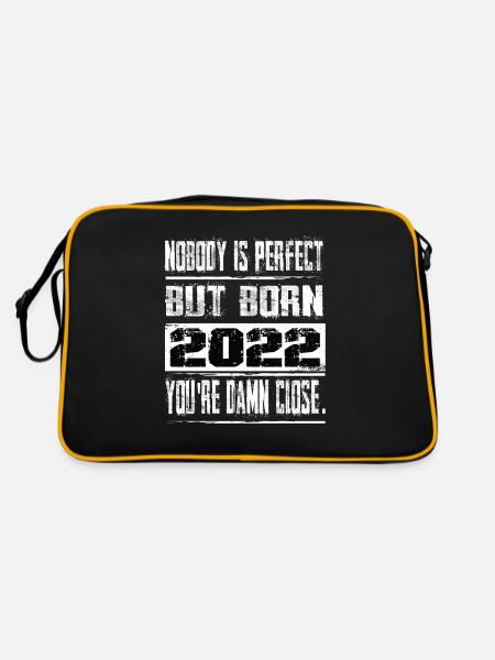 No one is perfect but born 2022 birthday - Retro Bag - black/gold - Back