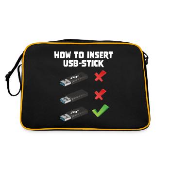 How To Insert USB Stick Funny Programmer Meme - Retro Tasche - Schwarz/Gold - Hinten