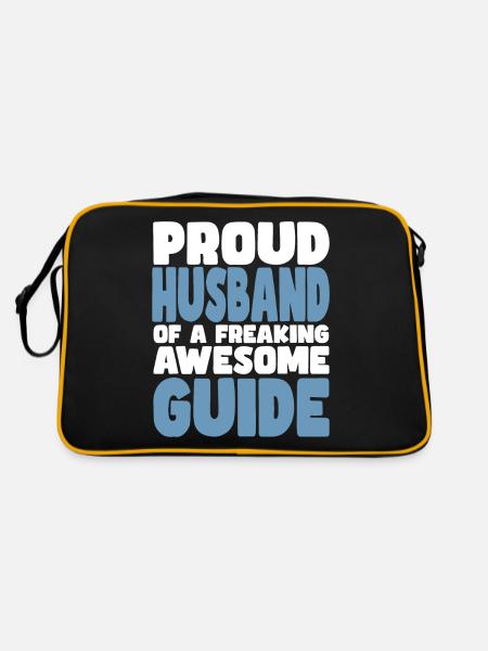 Proud wife of a damn good tour guide - Retro Bag - black/gold - Back