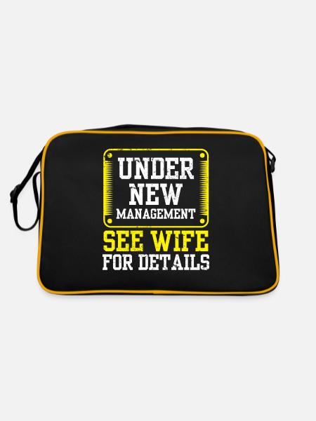 Under new management, see Wife Pension for details - Retro Bag - black/gold - Back