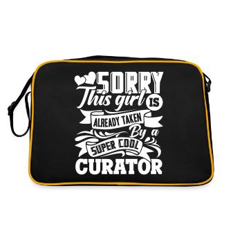 Curator Taken By A Super Cool Curator - Retro Bag - black/gold - Back