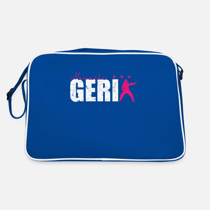 Karaté Mawashi Geri kick Sac Retro