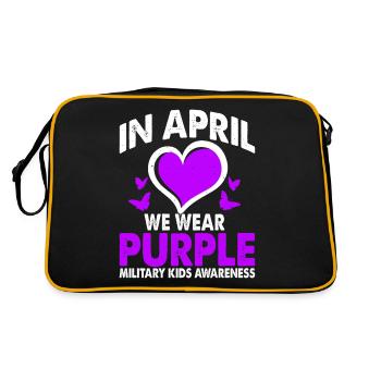 In April we wear purple - Retro Bag - black/gold - Back