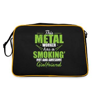 This Metal Worker has a Smoking hot Girlfriend - Retro Bag - black/gold - Back