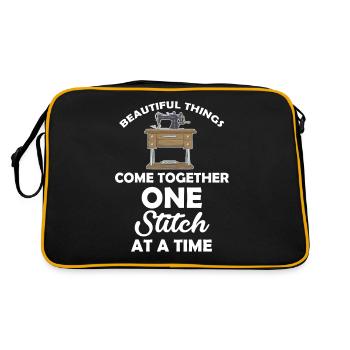 Schöne Dinge Fügen Sich Stich Für Stich Zusammen. - Retro Tasche - Schwarz/Gold - Hinten