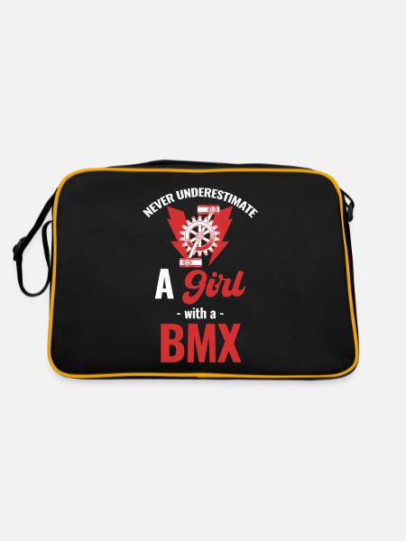 Never underestimate a girl with a - Retro Bag - black/gold - Back