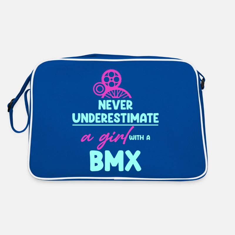 Unterschätze Niemals Ein Mädchen Mit Einem Retro Tasche