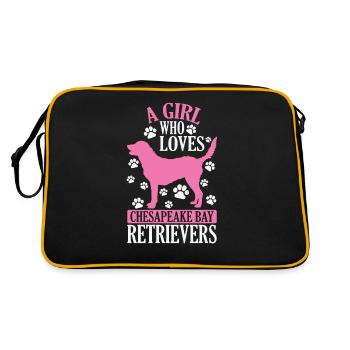 A Girl who loves Chesapeake Bay Retrievers - Retro Bag - black/gold - Back