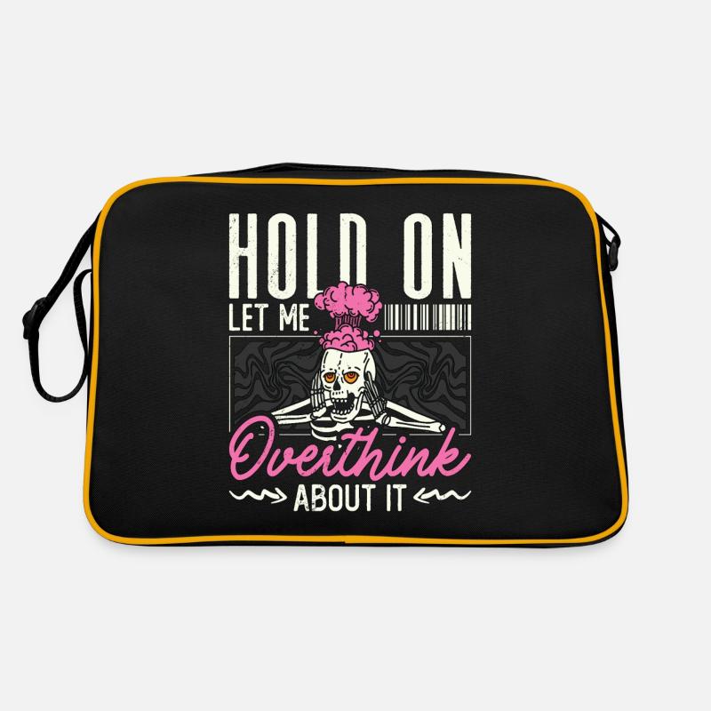 Introvert Hold On Let Me Overthink Introverting Retro Tasche