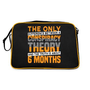 The Only Difference Between A Conspiracy Theory 27 - Retro Tasche - Schwarz/Gold - Hinten