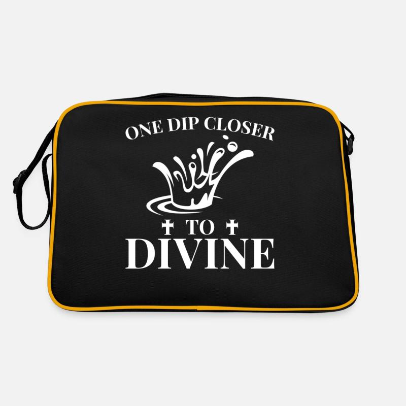 Une immersion au plus près du divin baptisé Sac Retro