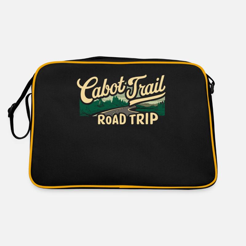 Paysage de road trip sur la piste Cabot Sac Retro