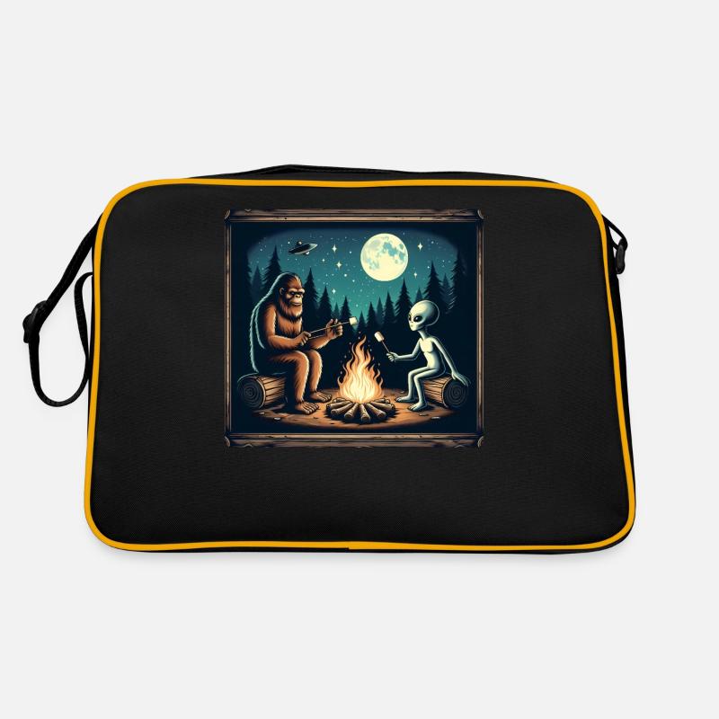 Bigfoot with alien at the campfire Retro Bag