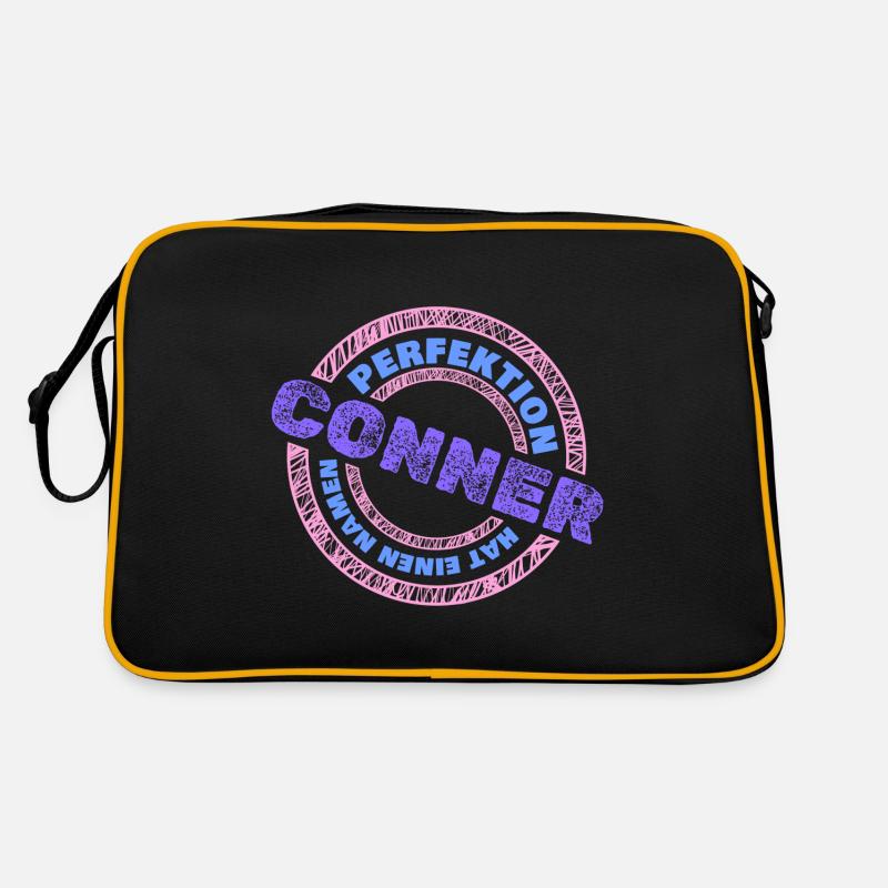 Conner dans le rôle de Conner Sac Retro