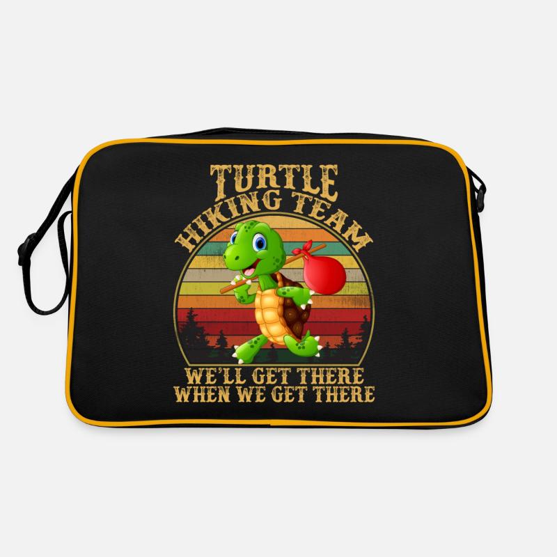 Turtle Hiking Team We'll Get There When We Get - Retro Tasche - Schwarz/Gold