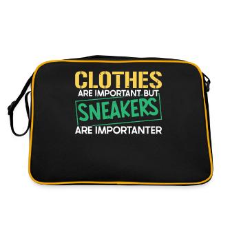 Les vêtements sont importants, mais les baskets sont importantes - Sac Retro - noir/or - Dos