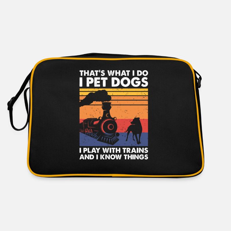C’est ce que les chiens de compagnie jouent avec les trains miniatures Sac Retro
