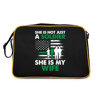 Elle n’est pas seulement un soldat, c’est ma femme soldat - Sac Retro - noir/or - Dos