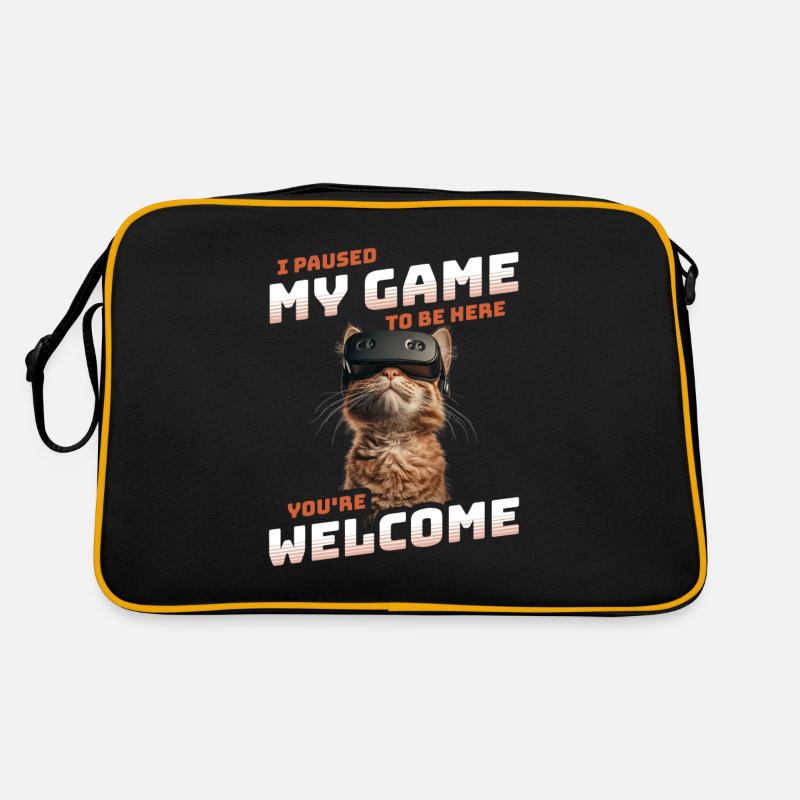 I just paused my game to be here - Coole Katze VR Retro Tasche