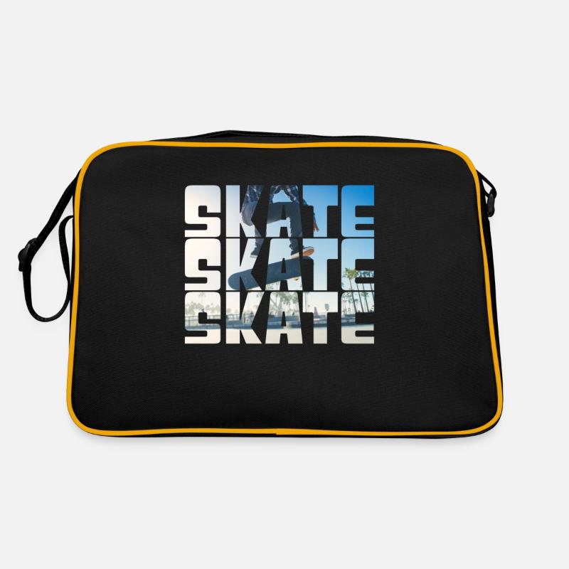 Skateboarding Sac Retro